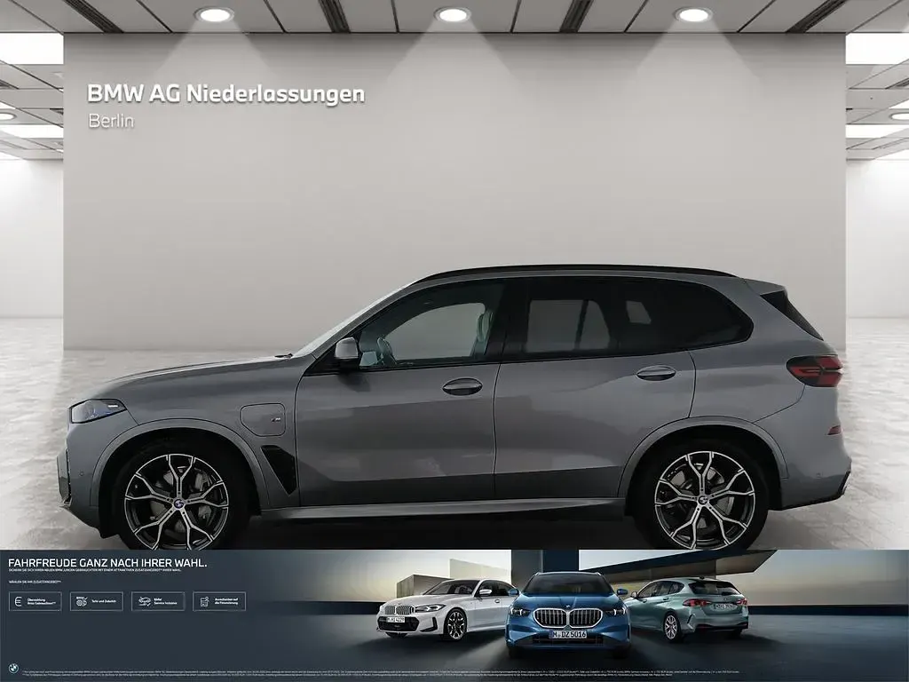 Gebraucht BMW X5 M Sport 489 PS (359 kW) 2025 Grau SUV