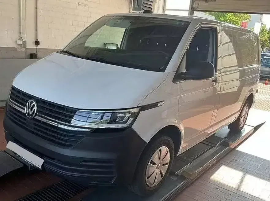 Gebraucht VW T6.1 110 PS (80 kW) 2021 Van
