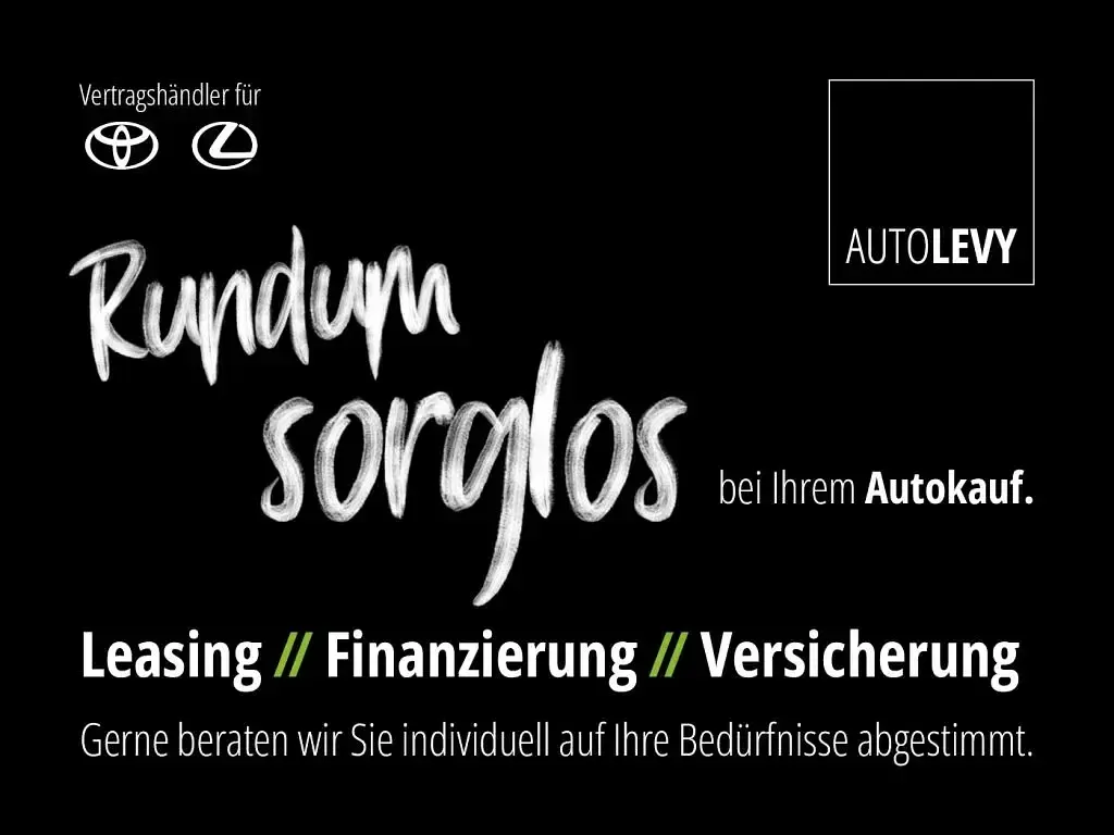 Gebraucht Toyota Yaris Hybrid 92 PS (67 kW) 2023 Super white 2 SUV