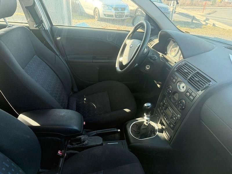 Gebraucht Ford Mondeo 101 PS (74 kW) 2003 Blau Limousine