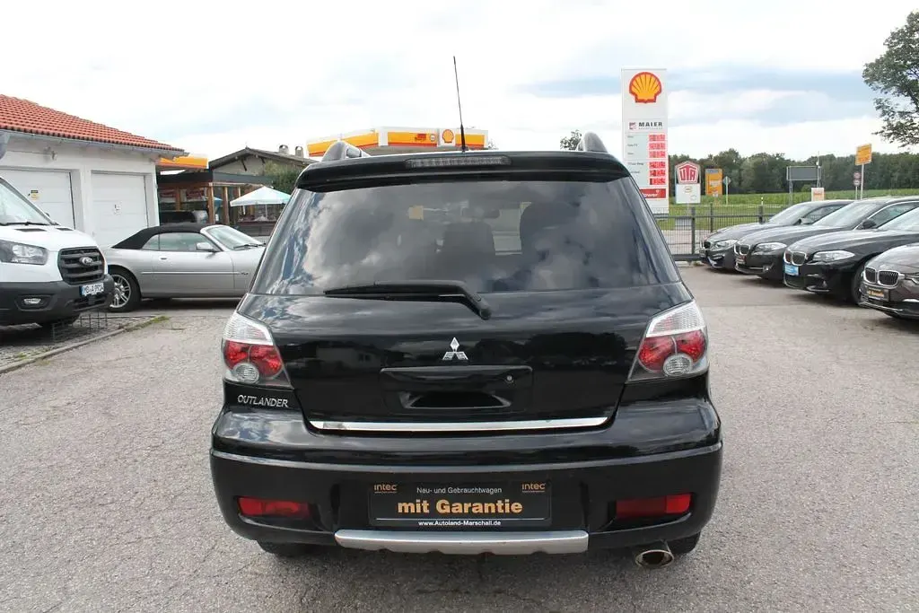 Gebraucht Mitsubishi Outlander 160 PS (117 kW) 2006 Schwarz SUV