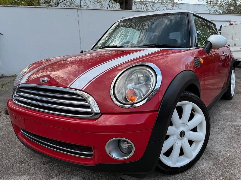 Usata Mini Cooper 90 CV (66 kW) 2008 Rosso Utilitaria