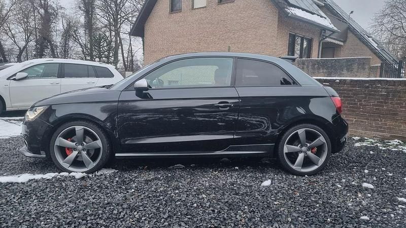 Gebraucht Audi A1 S-Line 185 PS (136 kW) 2012 Schwarz Kleinwagen