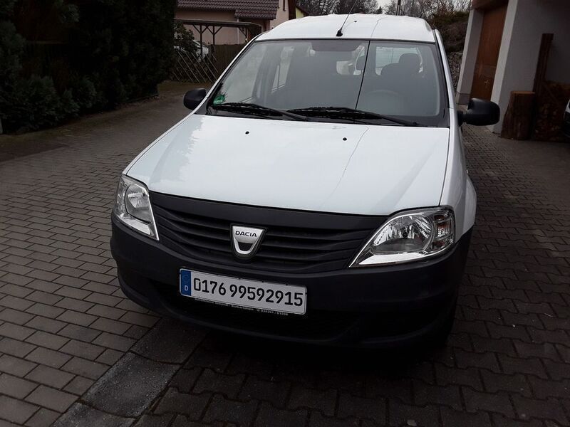 Weiß Gebraucht 2009 Dacia Logan MCV Kombi | 1.990 € (Guter Preis) - Bild 1/4