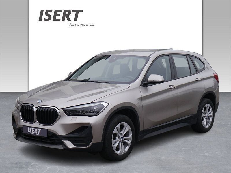 Silber Gebraucht 2020 BMW X1 Advantage SUV | 24.880 € (Fairer Preis) - Bild 1/4