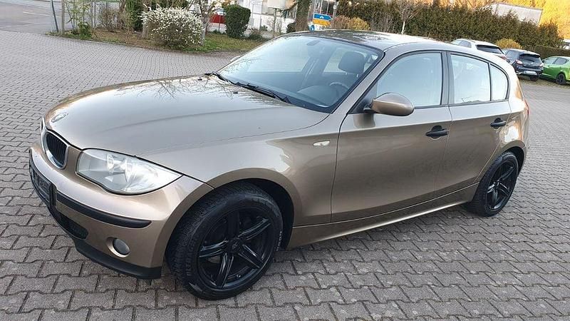 Gebraucht BMW 116 Performance 116 PS (85 kW) 2006 Gold Kleinwagen