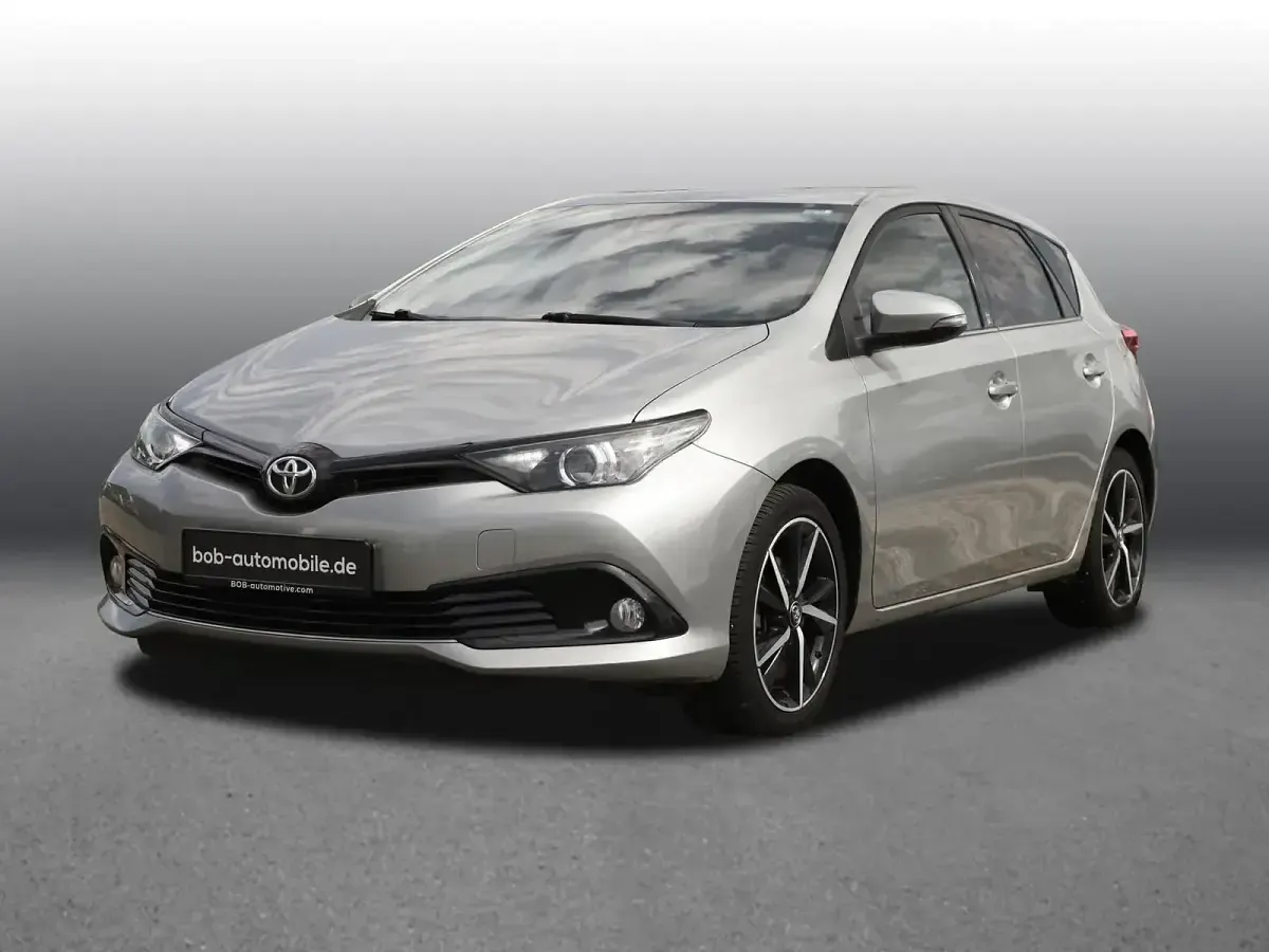 Gebraucht Toyota Auris Basis 116 PS (85 kW) 2018 Kleinwagen
