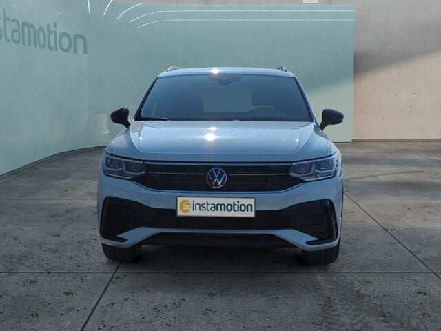 Gebraucht VW Tiguan Allspace R 193 PS (141 kW) 2024 Weiß SUV