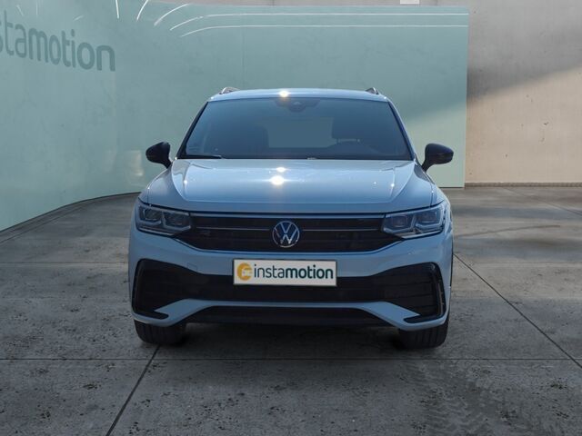 Weiß Gebraucht 2024 VW Tiguan Allspace R SUV | 44.650 € (Etwas zu teuer) - Bild 1/2