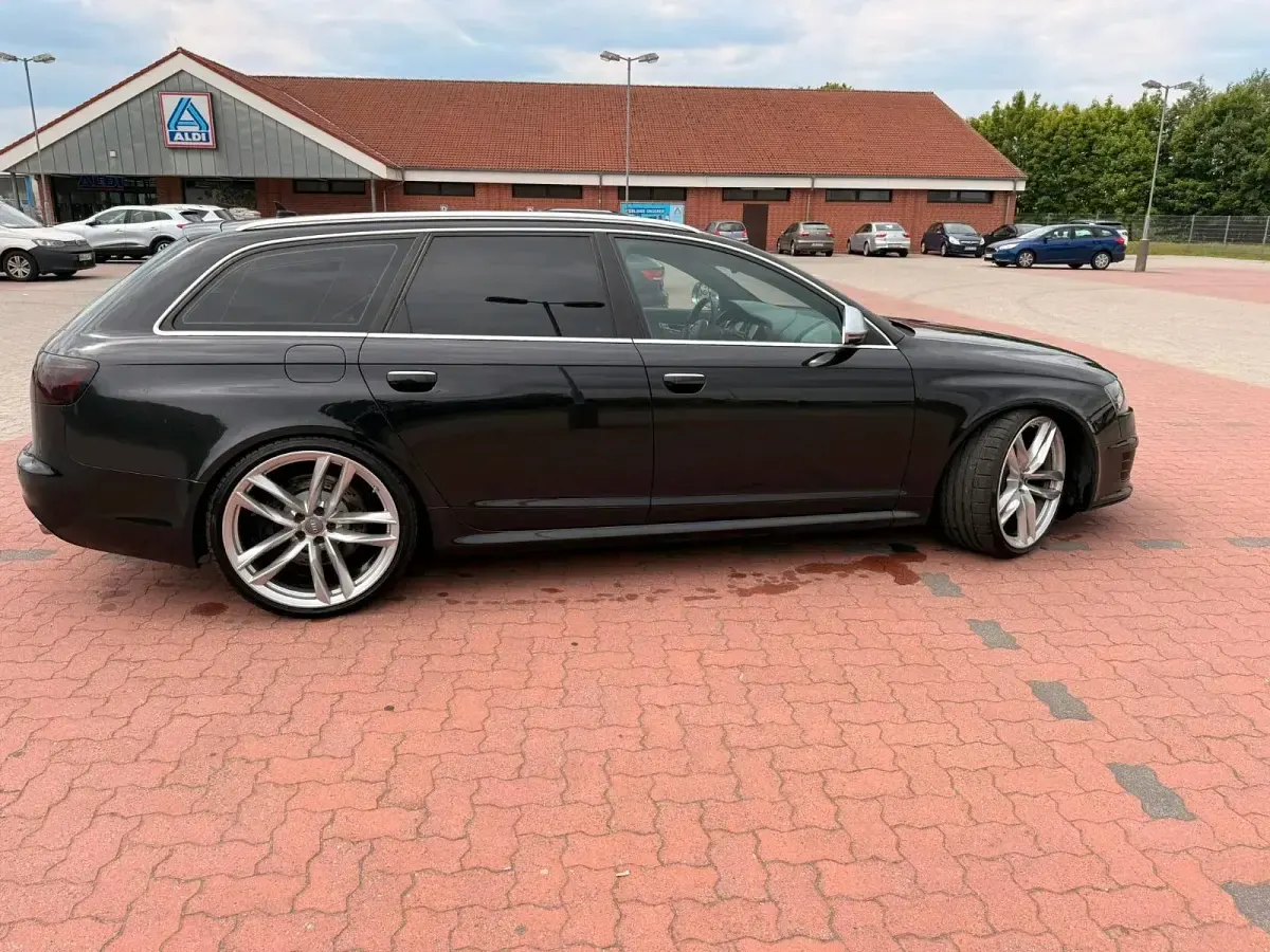 Używany Audi RS6 580 KM (426 kW) 2008 Czarny Kombi