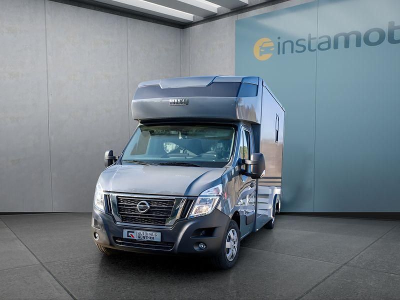 Grau Gebraucht 2025 Nissan Interstar Van | 61.549 € - Bild 1/4
