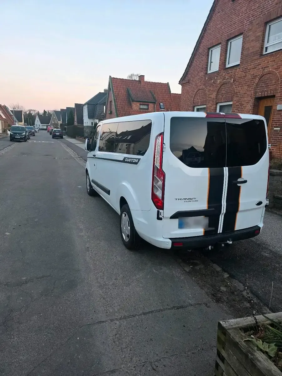 Gebraucht Ford Transit Custom 131 PS (96 kW) 2021 Weiß Van / Kleinbus