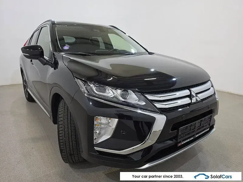Gebraucht Mitsubishi Eclipse Cross Intense 163 PS (119 kW) 2018 Schwarz SUV