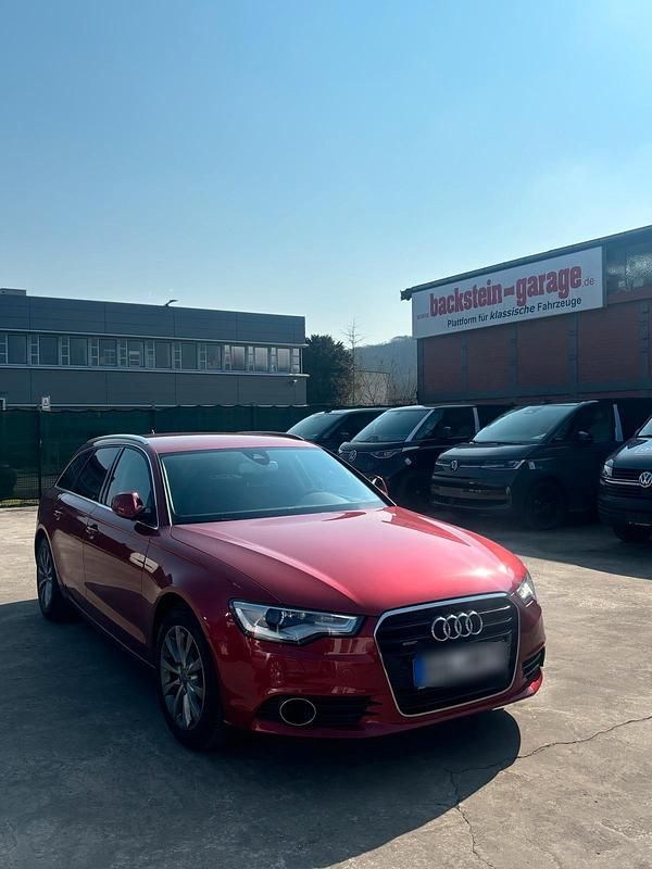 Gebraucht Audi A6 245 PS (180 kW) 2014 Rot Kombi