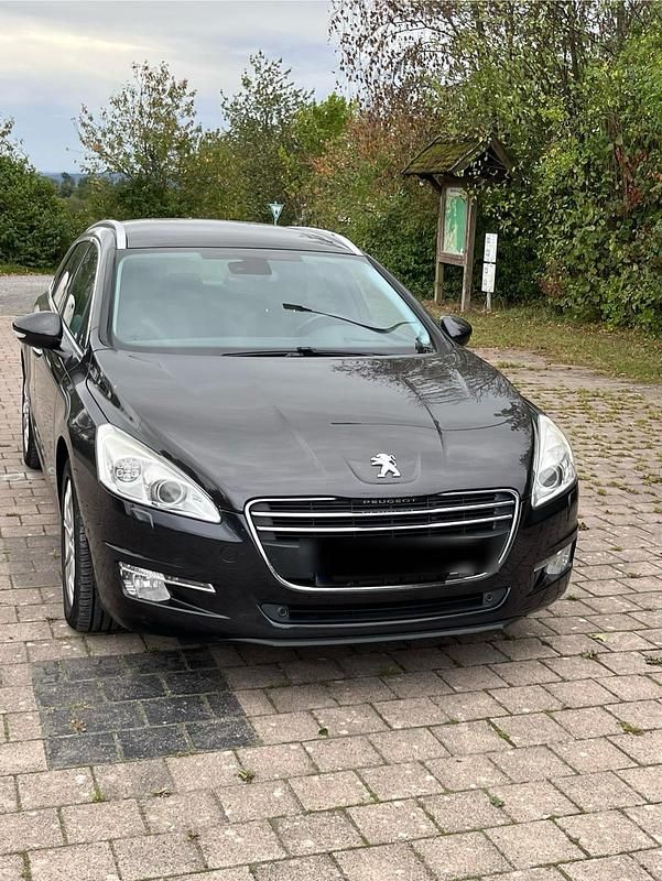 Grau Gebraucht 2012 Peugeot 508 Kombi | 7.500 € (Fairer Preis) - Bild 1/4