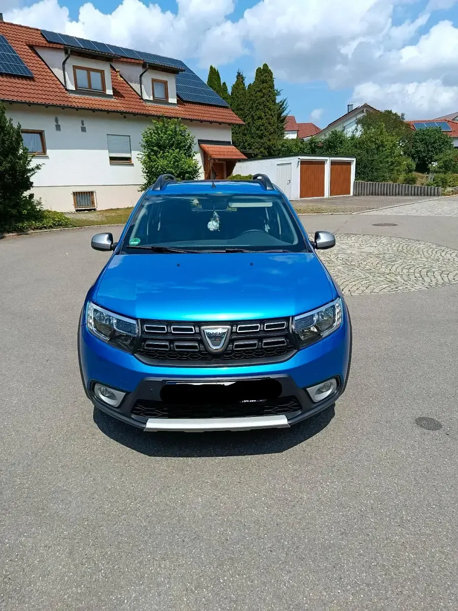 Gebraucht Dacia Sandero Stepway 90 PS (66 kW) 2016 Blau Kleinwagen