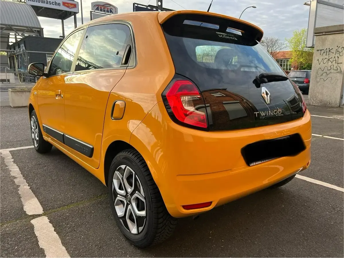 Gebraucht Renault Twingo LIMITED 73 PS (53 kW) 2019 Gelb Kleinwagen