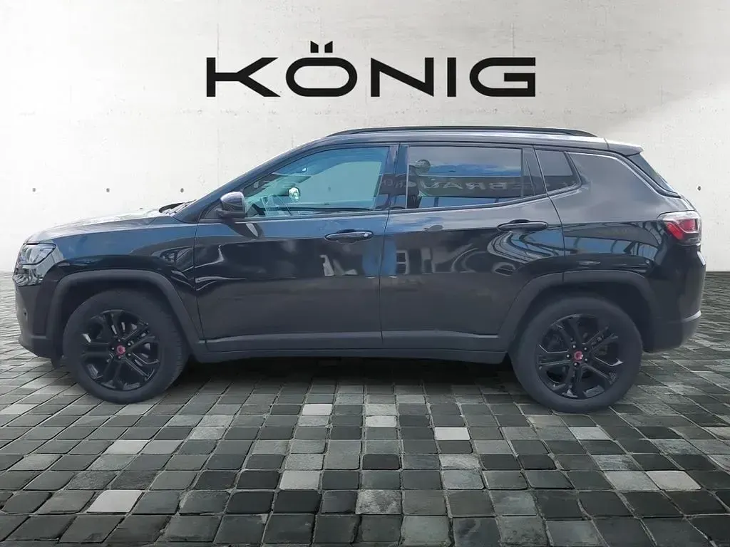 Gebraucht Jeep Compass Night Eagle 131 PS (96 kW) 2022 Schwarz SUV
