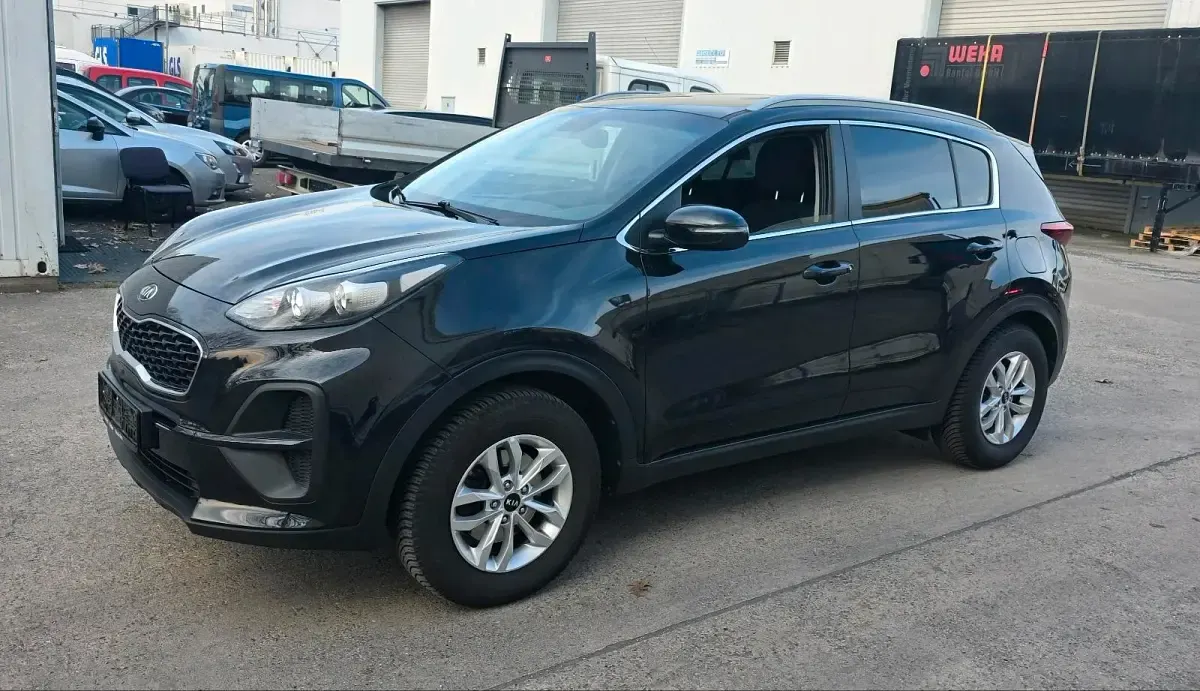 Gebraucht Kia Sportage 115 PS (84 kW) 2021 Schwarz SUV