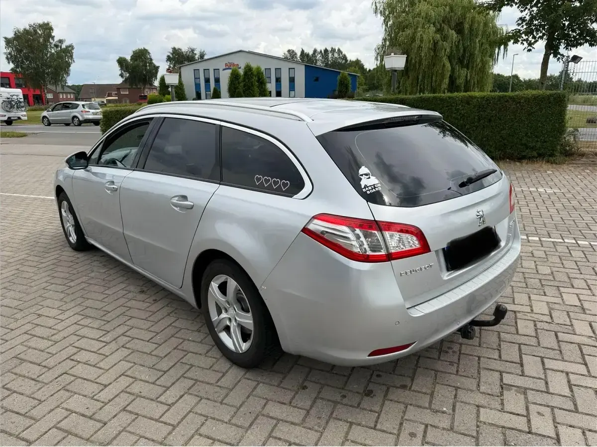 Gebraucht Peugeot 508 SW 156 PS (114 kW) 2011 Silber Kombi