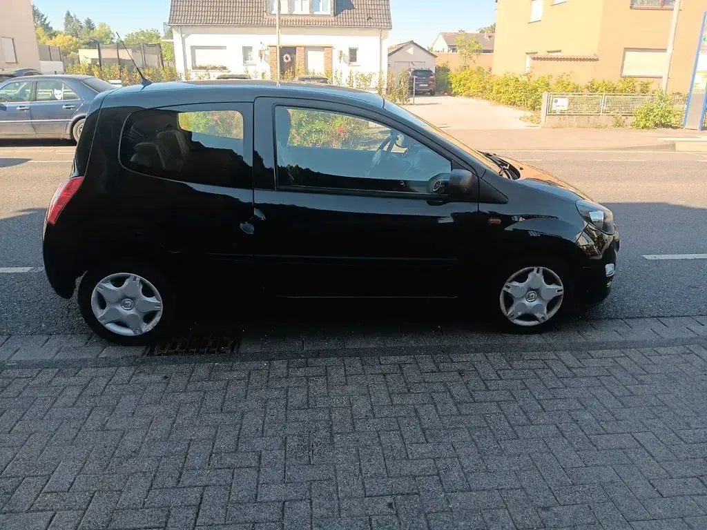 Gebraucht Renault Twingo Liberty 75 PS (55 kW) 2014 Schwarz Kleinwagen