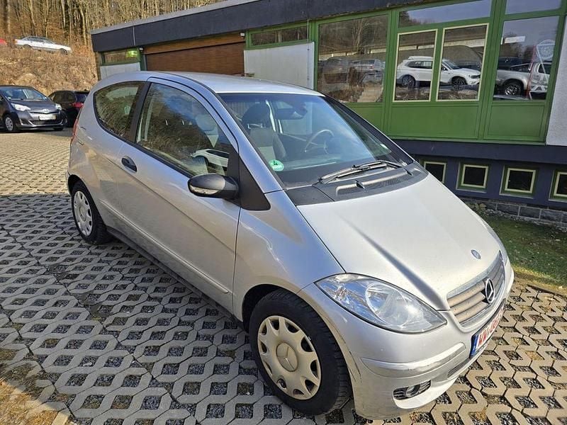 Silber Gebraucht 2008 Mercedes A180 Limousine | 1.490 € (Superpreis) - Bild 1/4