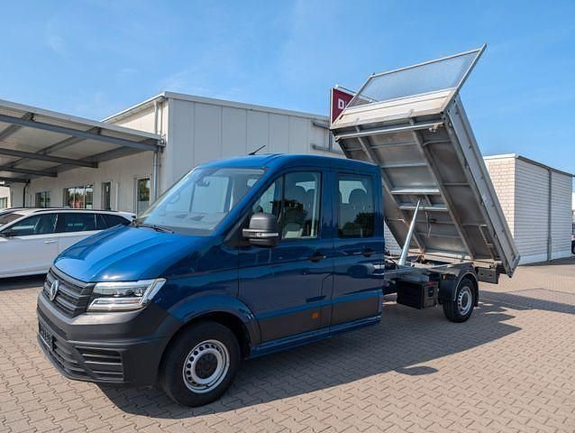 Blau Gebraucht 2024 VW Crafter Van | 52.900 € - Bild 1/4