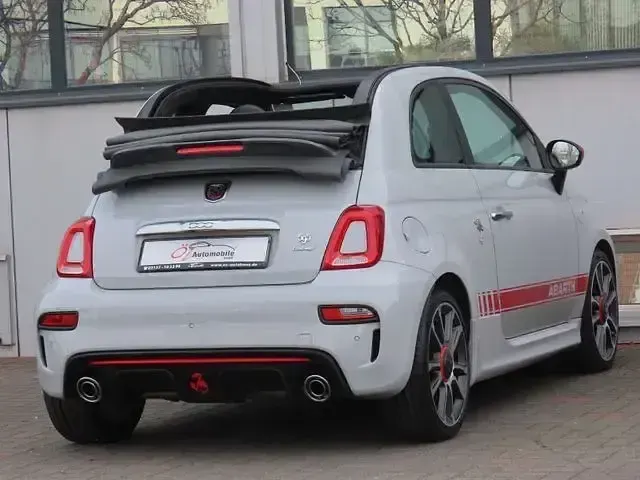 Usata Abarth 595C 165 CV (121 kW) 2017 Grigio Cabrio