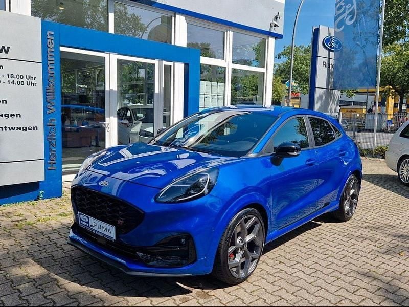 Blau Gebraucht 2024 Ford Puma Gen-E ST Kleinwagen | 25.980 € (Fairer Preis) - Bild 1/4