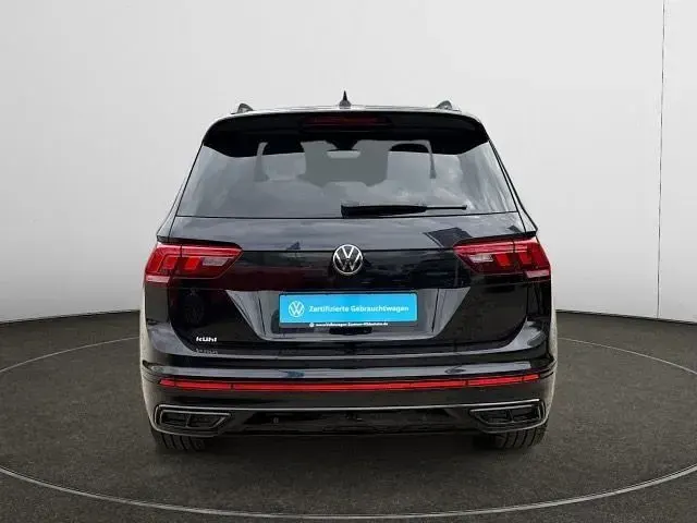 Gebraucht VW Tiguan Style 150 PS (110 kW) 2022 Schwarz SUV