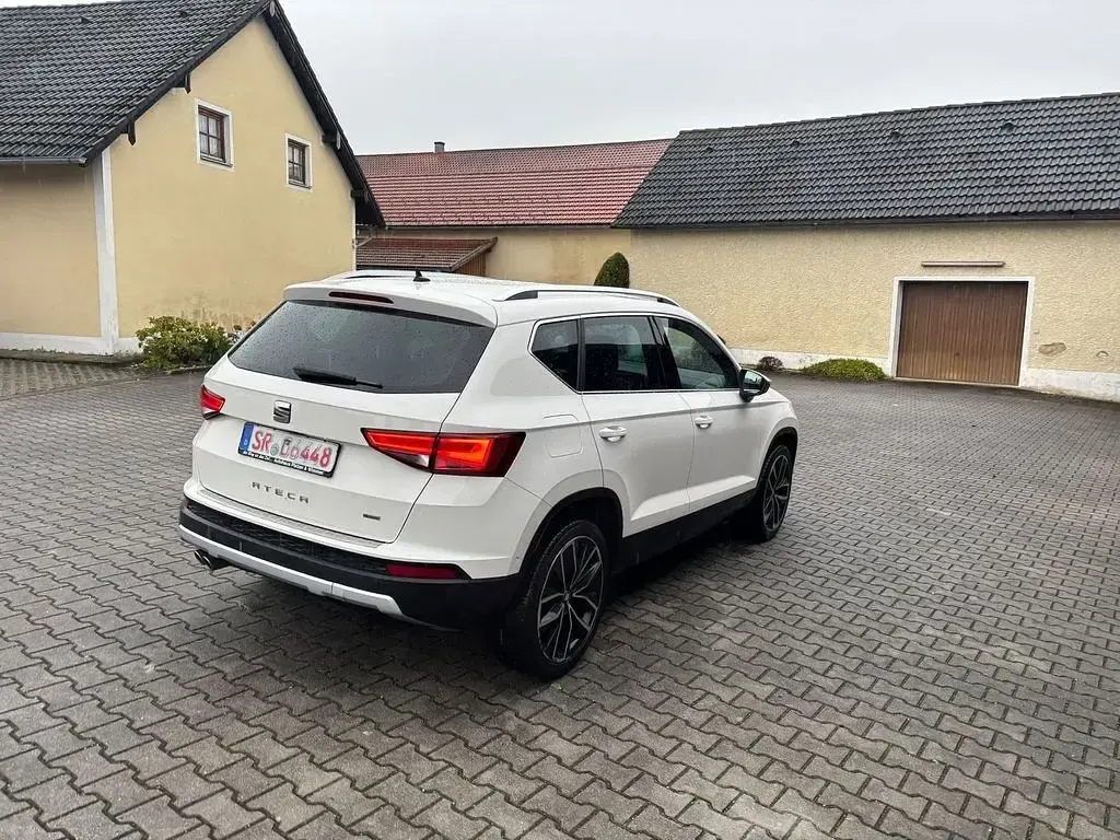 Używany Seat Ateca 4Drive 190 KM (139 kW) 2019 Biały SUV