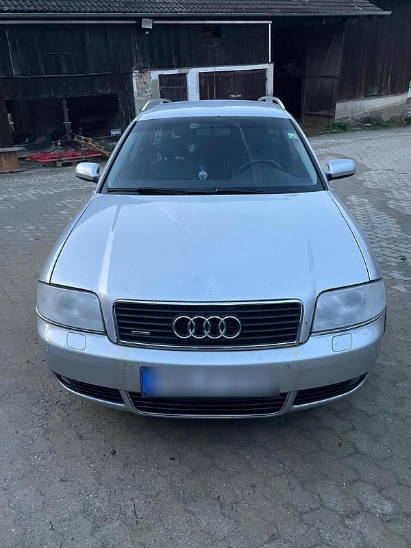Silber Gebraucht 2002 Audi A6 Kombi | 1.300 € (Superpreis) - Bild 1/3