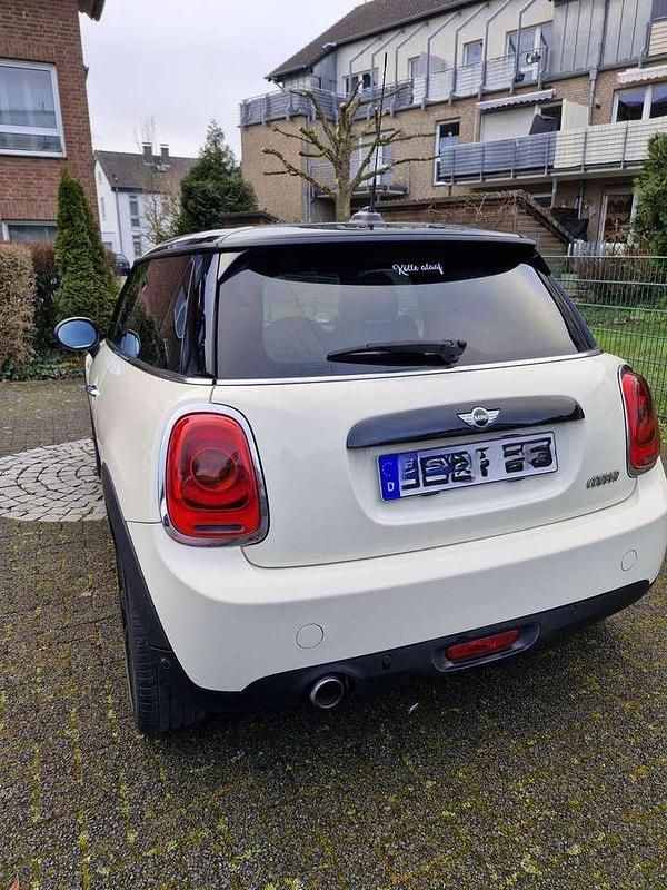 Second-hand Mini Cooper 136 CP (100 kW) 2017 Alb Hatchback