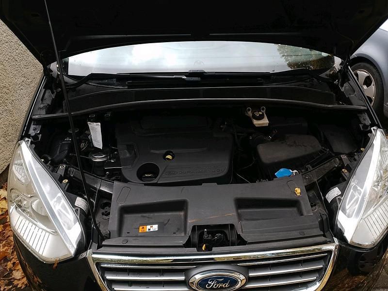 Schwarz Gebraucht 2013 Ford Galaxy Van / Kleinbus | 10.380 € (Etwas zu teuer) - Bild 1/4