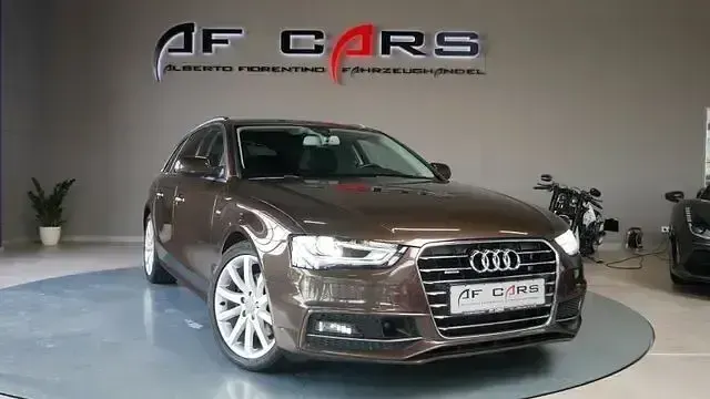 Używany Audi A4 Ambition 190 KM (139 kW) 2015 Czarny Kombi