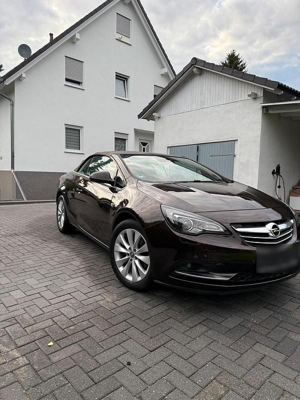 Gebraucht Opel Cascada 162 PS (119 kW) 2014 Braun Cabrio