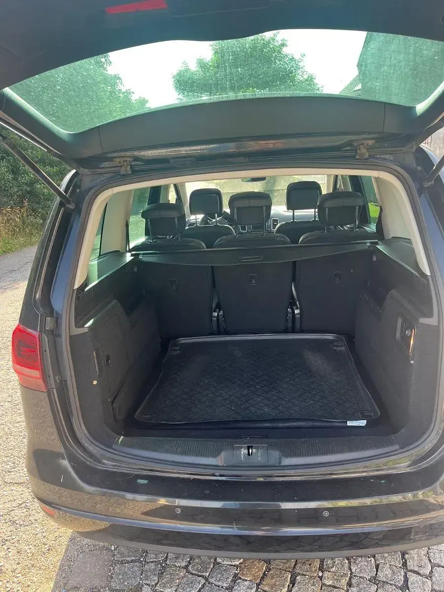 Gebraucht VW Sharan Highline 184 PS (135 kW) 2015 Schwarz Van / Kleinbus