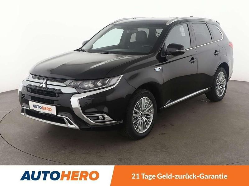 Schwarz Gebraucht 2019 Mitsubishi Outlander P-HEV Edition SUV | 22.860 € (Fairer Preis) - Bild 1/3