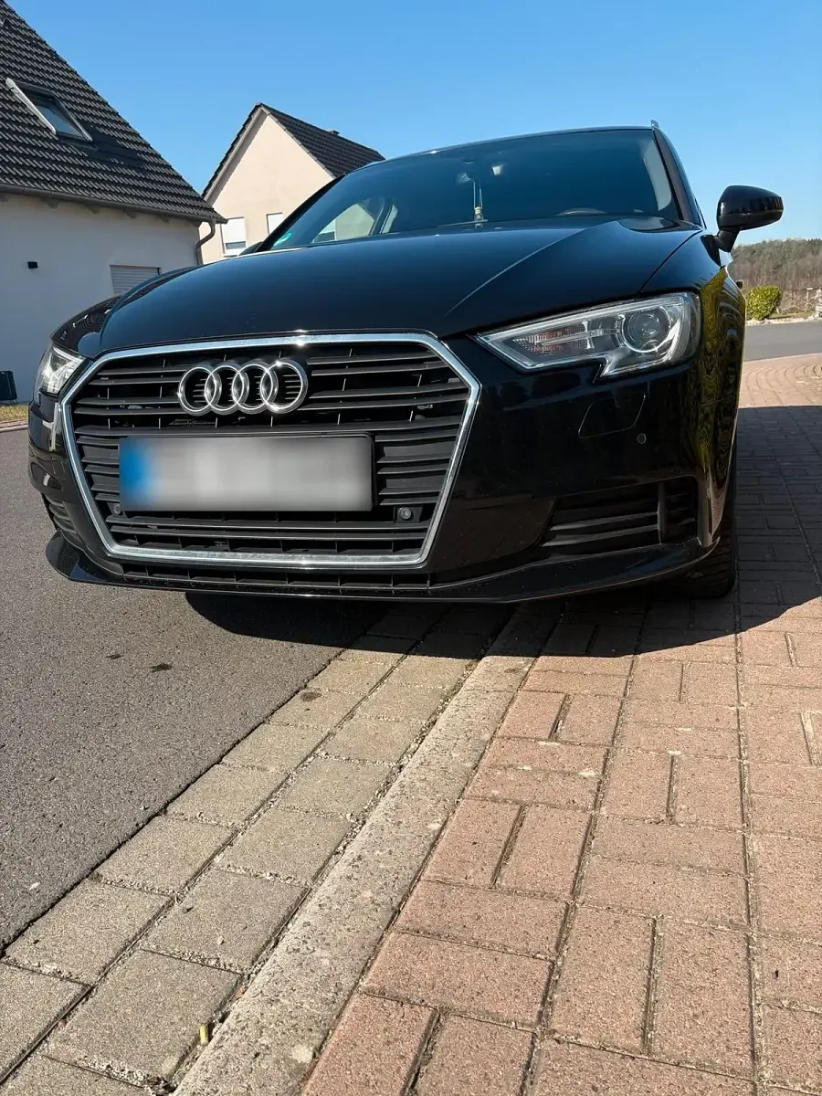 Gebraucht Audi A3 150 PS (110 kW) 2018 Schwarz Limousine