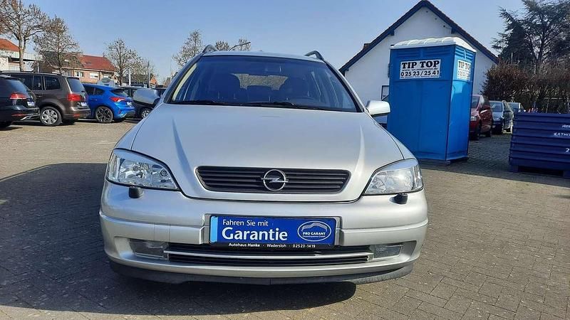 Gebraucht Opel Astra 101 PS (74 kW) 2001 Silber Kombi