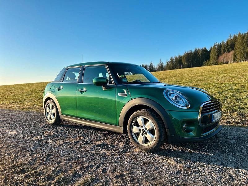 Gebraucht Mini Cooper 136 PS (100 kW) 2020 Grün Kleinwagen