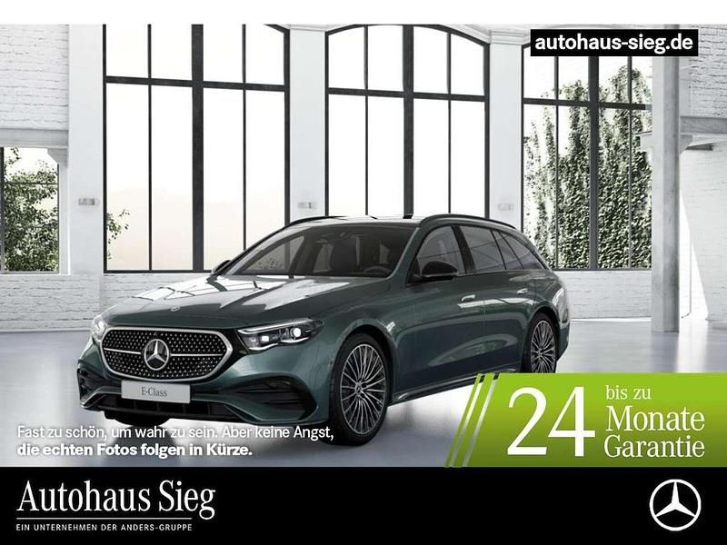 Verdesilber Gebraucht 2024 Mercedes E220 AMG Kombi | 52.850 € - Bild 1/2