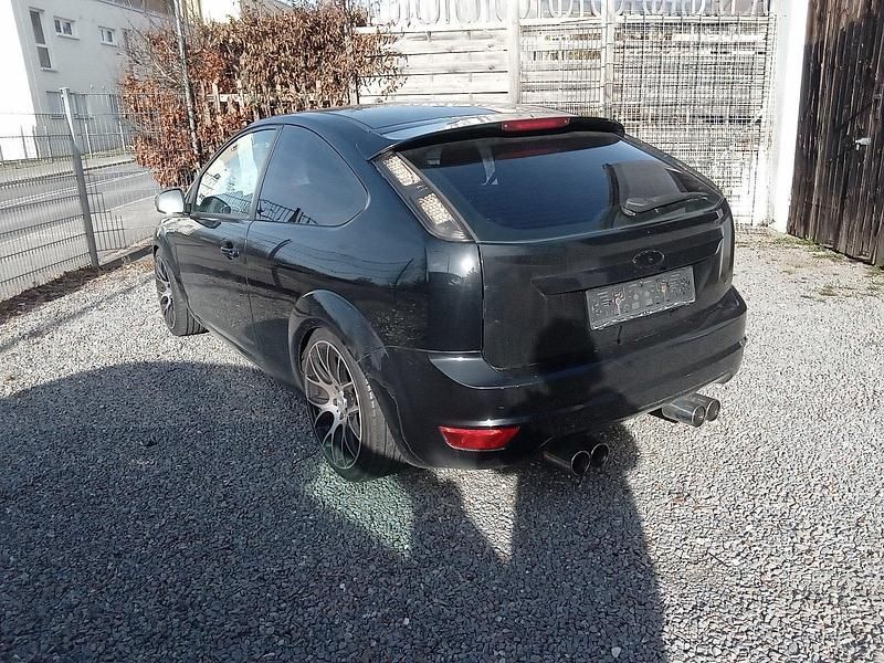 Gebraucht Ford Focus Sport 115 PS (84 kW) 2009 Schwarz Coupé