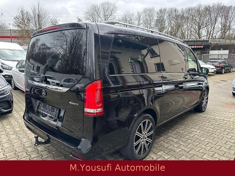 Gebraucht Mercedes V300 Edition 237 PS (174 kW) 2021 Schwarz Van / Kleinbus