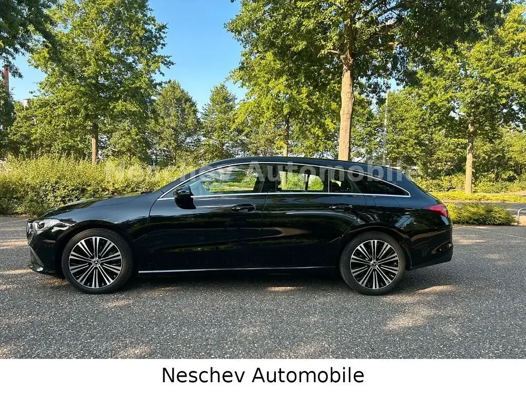 Gebraucht Mercedes CLA200 150 PS (110 kW) 2023 Schwarz Coupé
