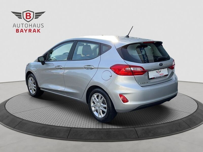 Gebraucht Ford Fiesta Cool & Connect 71 PS (52 kW) 2019 Silber Kleinwagen