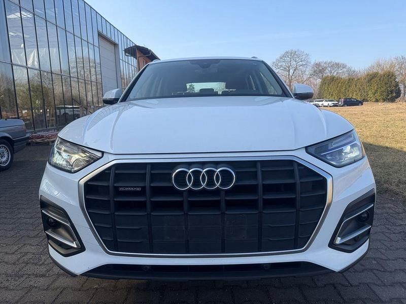 Gebraucht Audi Q5 Basis 204 PS (150 kW) 2021 Weiß SUV