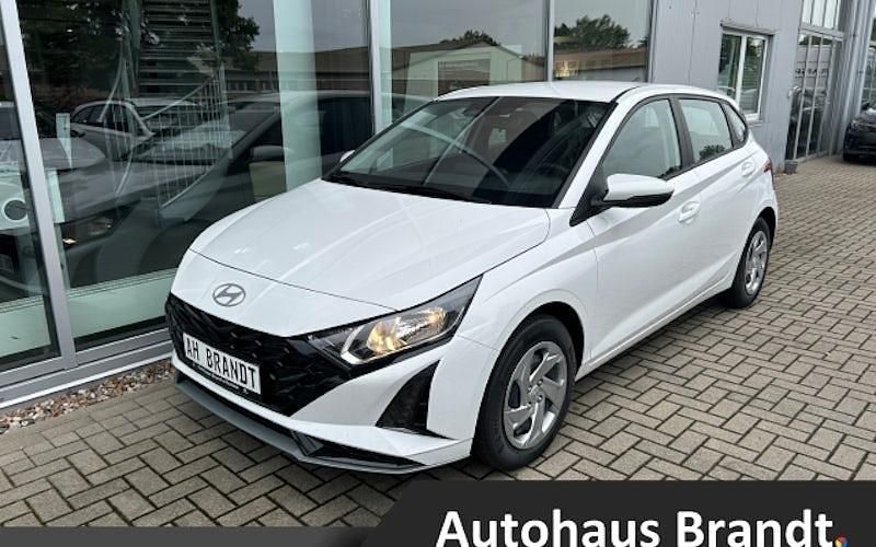 Weiß Neu 2025 Hyundai i20 Select Limousine | 20.990 € (Fairer Preis) - Bild 1/4