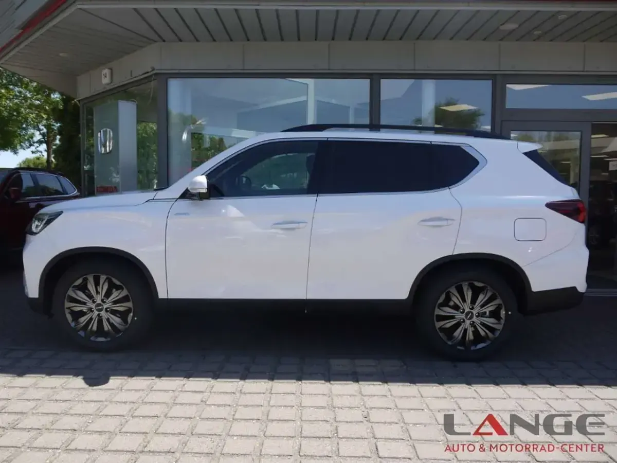 Neu KGM Rexton 201 PS (147 kW) 2025 Weiss SUV