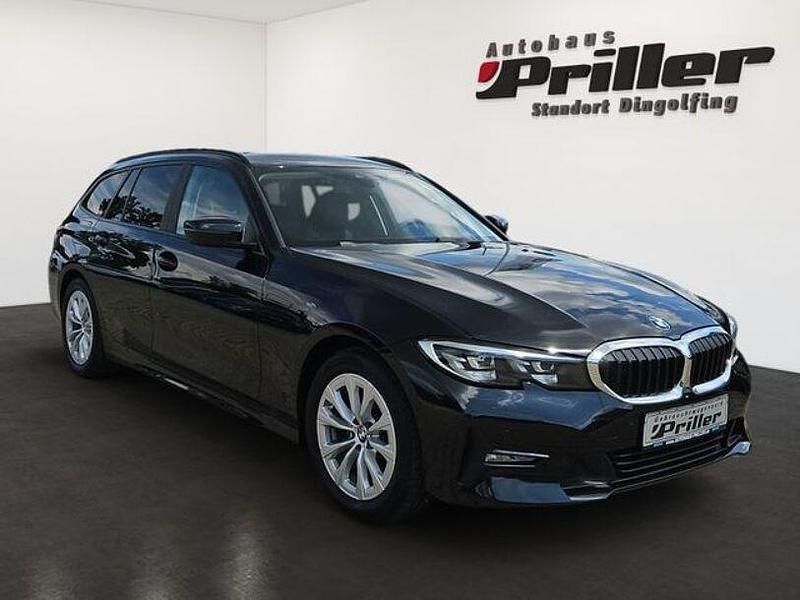 Gebraucht BMW 320 Advantage 190 PS (139 kW) 2021 Schwarz Kombi